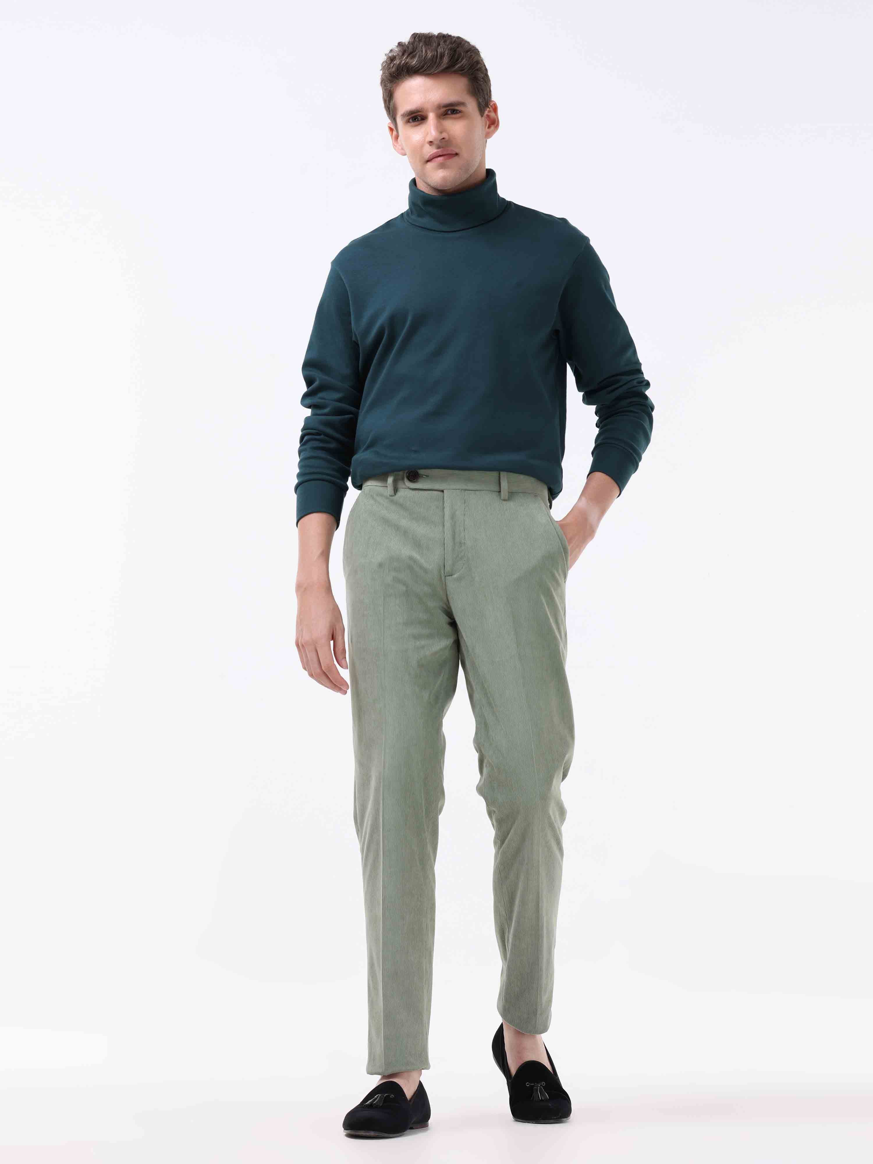 Relaxed Fit Corduroy trousers - Dark green - Men | H&M IN