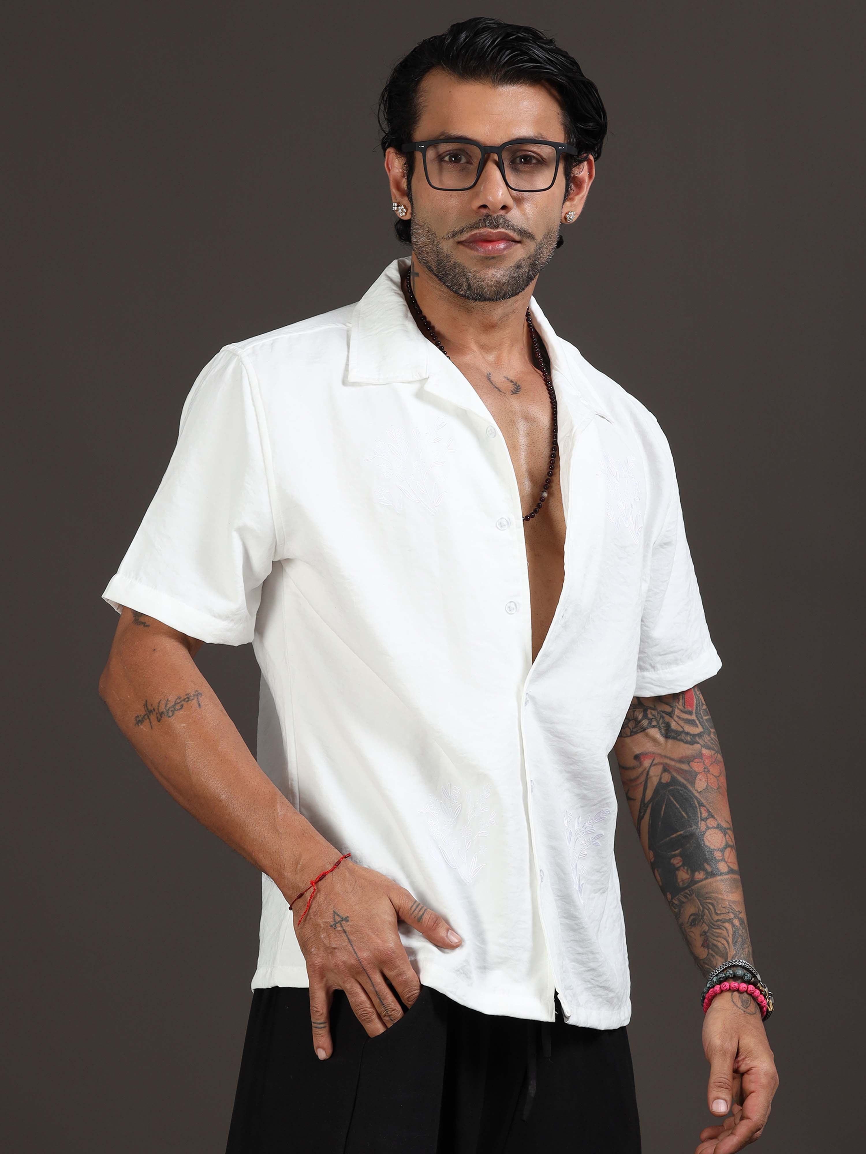 Velvasso Embroidered Shirt In White