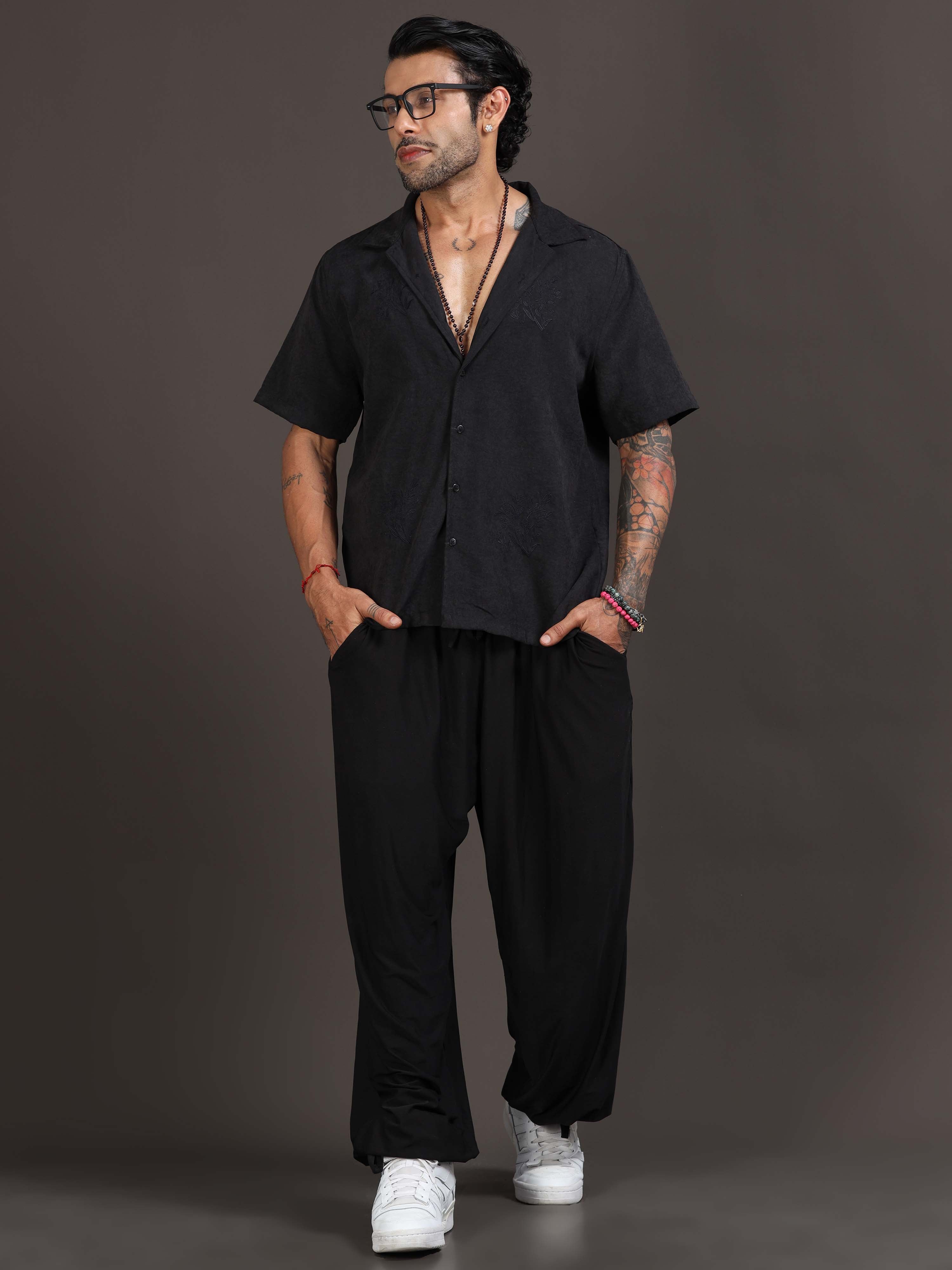 Velvasso Embroidered Shirt In Black