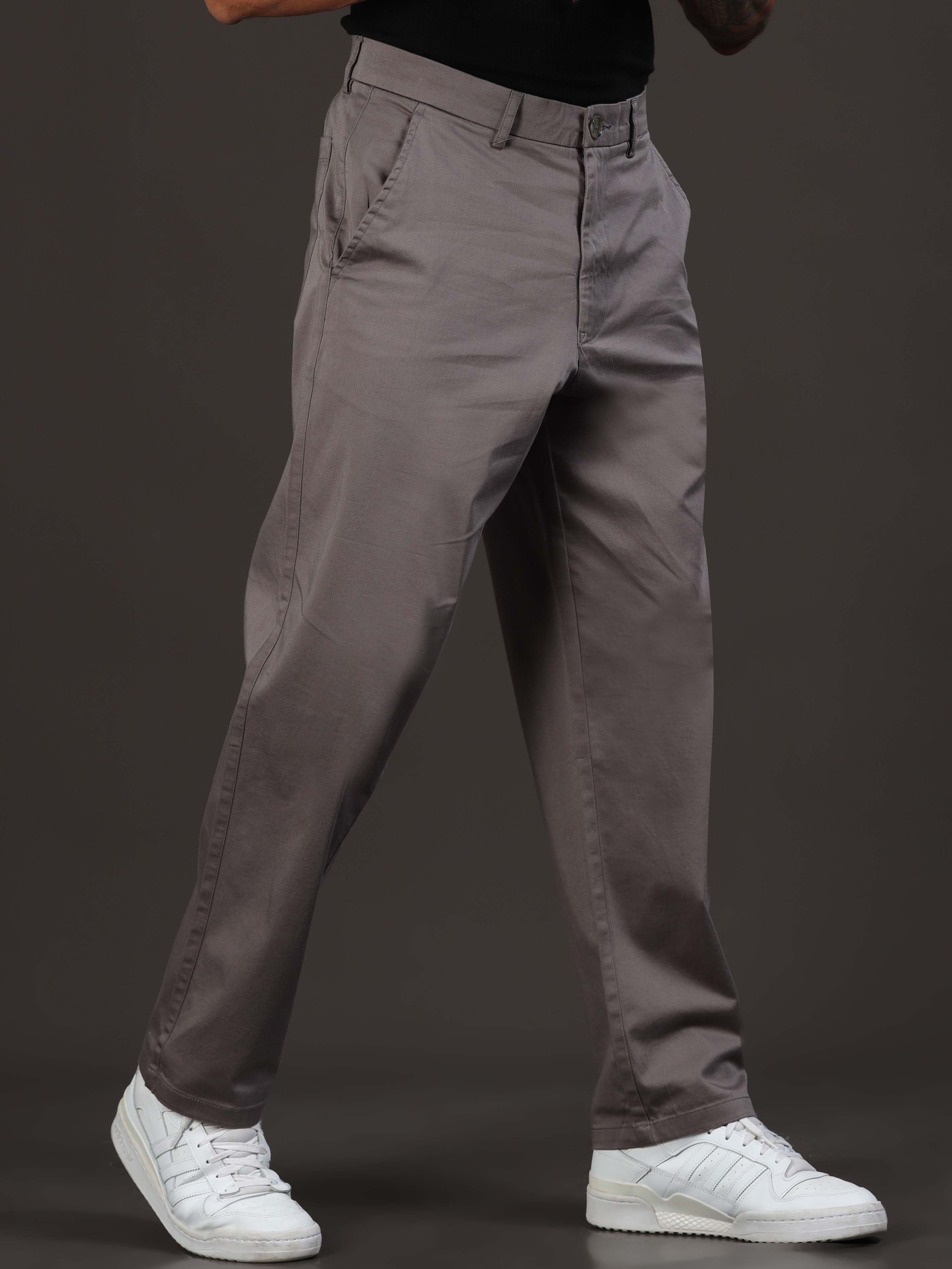 Signature Relaxed Trouser In Grey