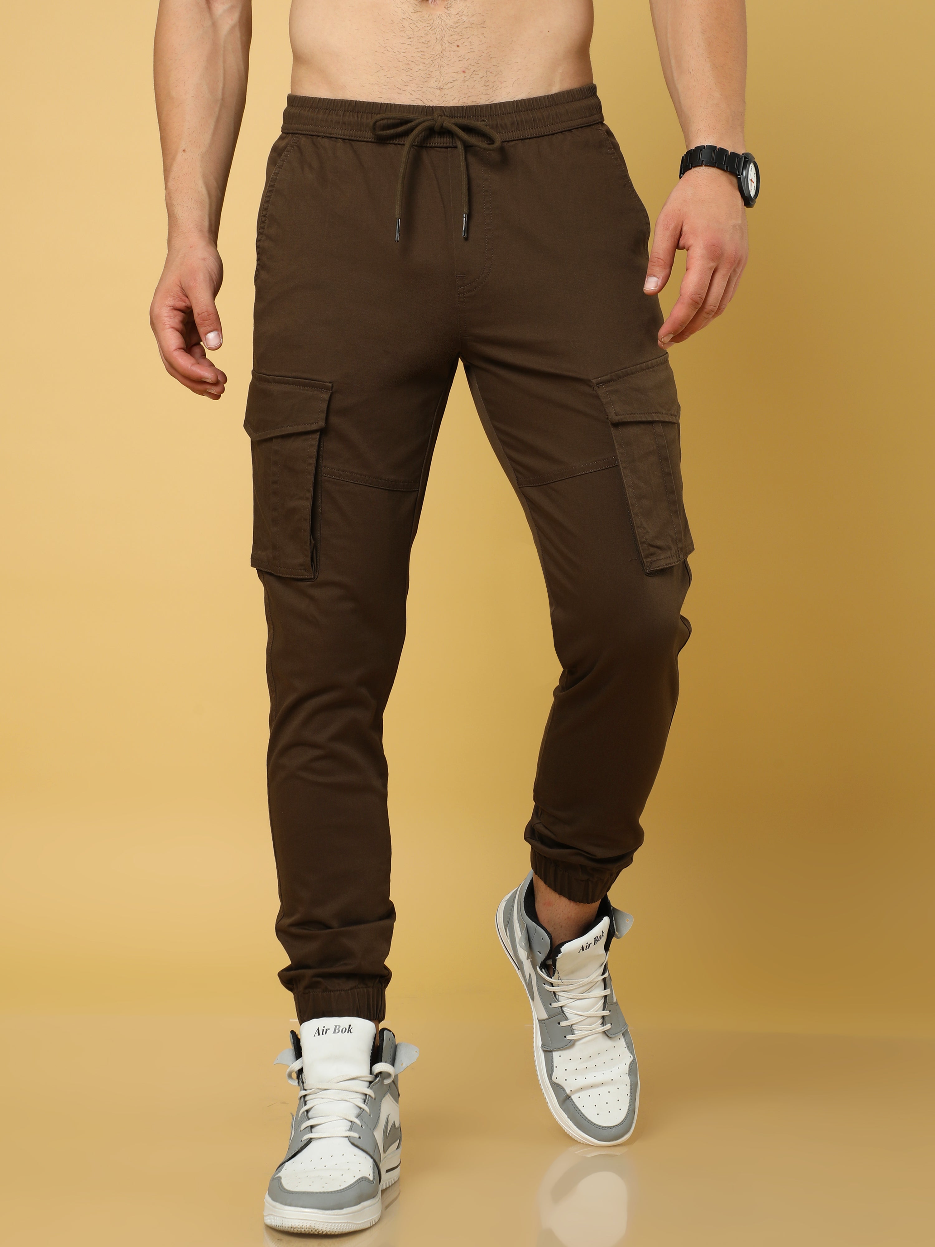 Plain Mens Designer Cargo Trouser at best price in Gursahaiganj | ID:  18845278112