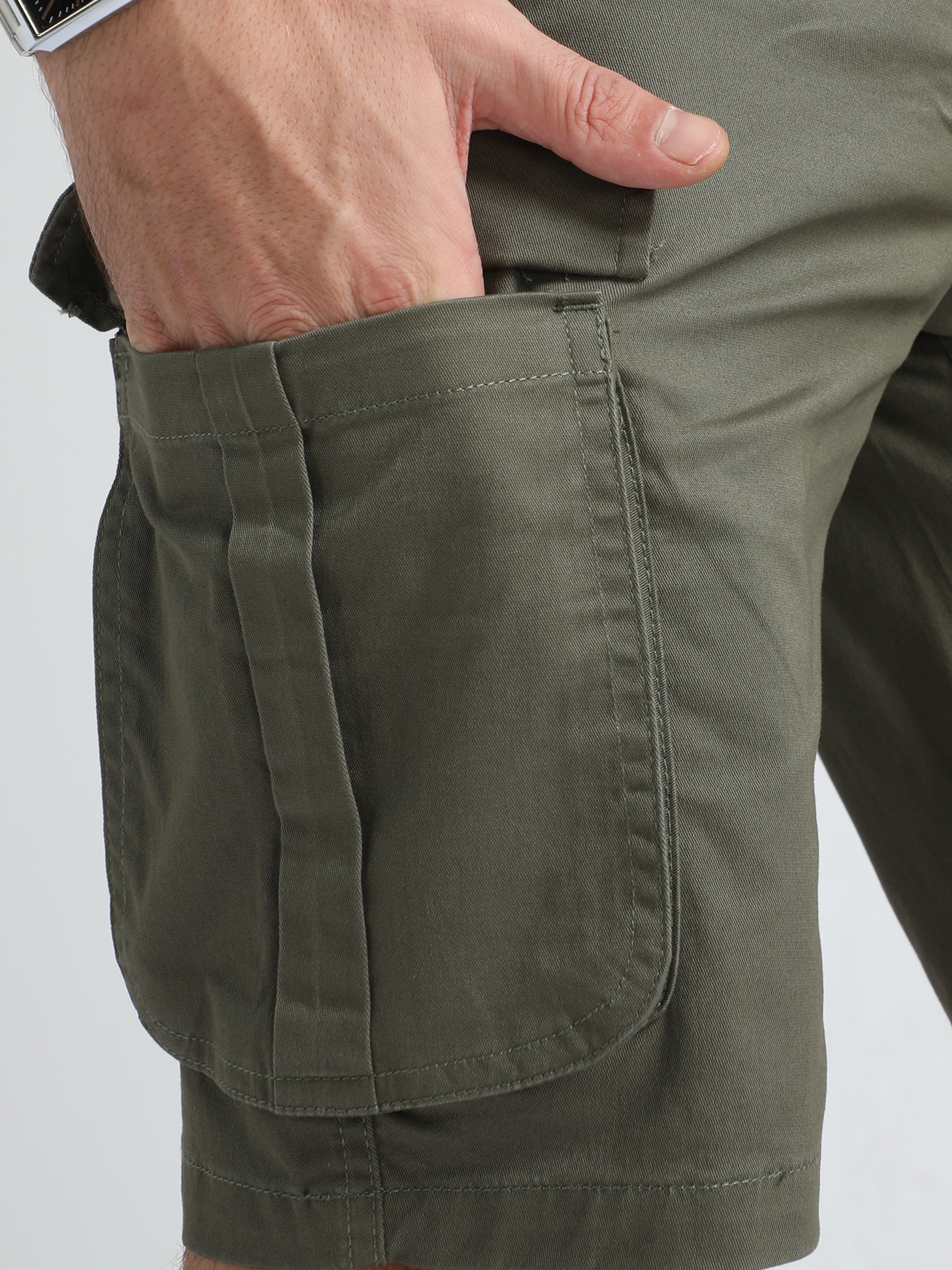 Green cargo outlet shorts mens