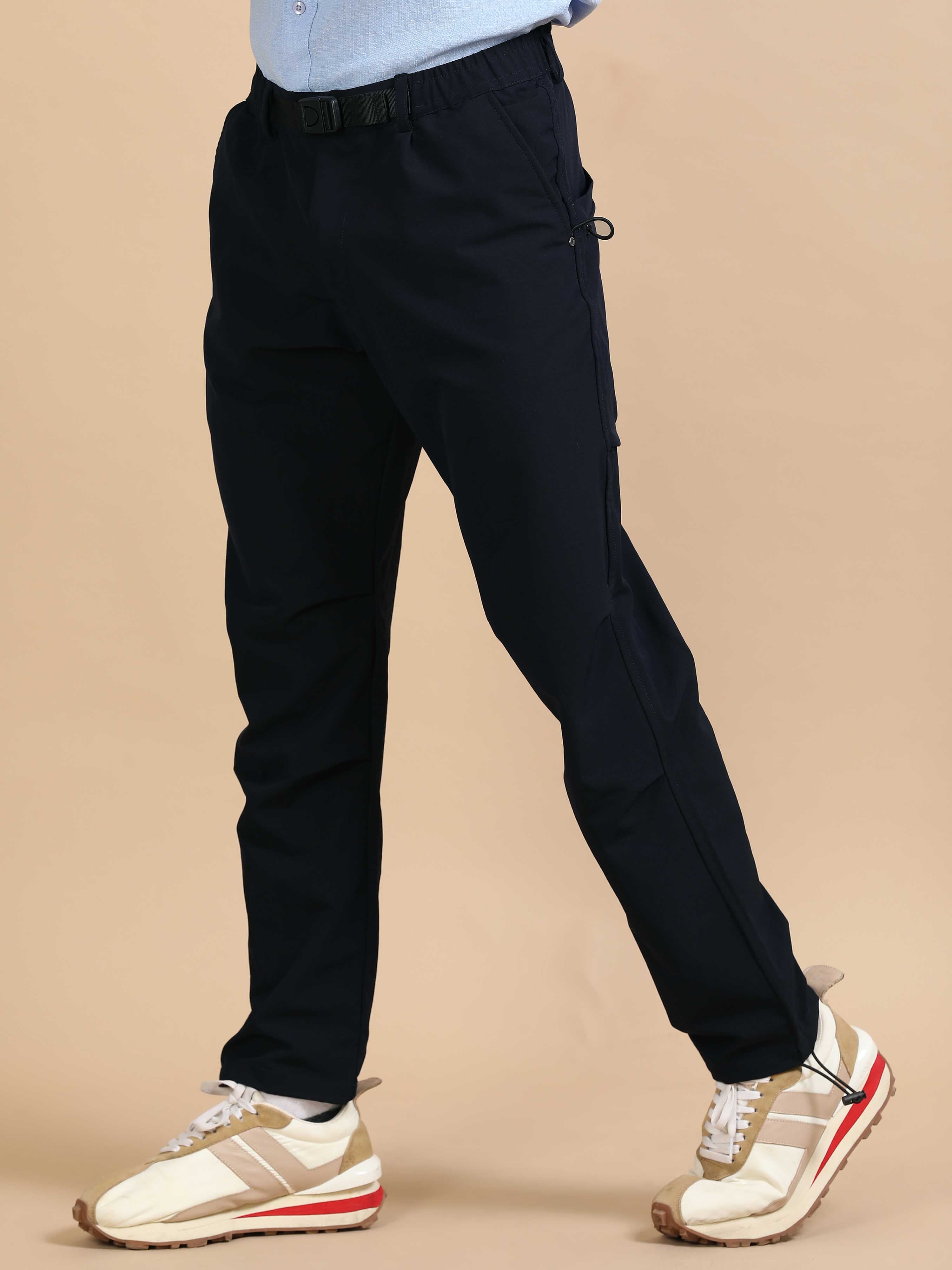 ModernFlex Jogger In Navy