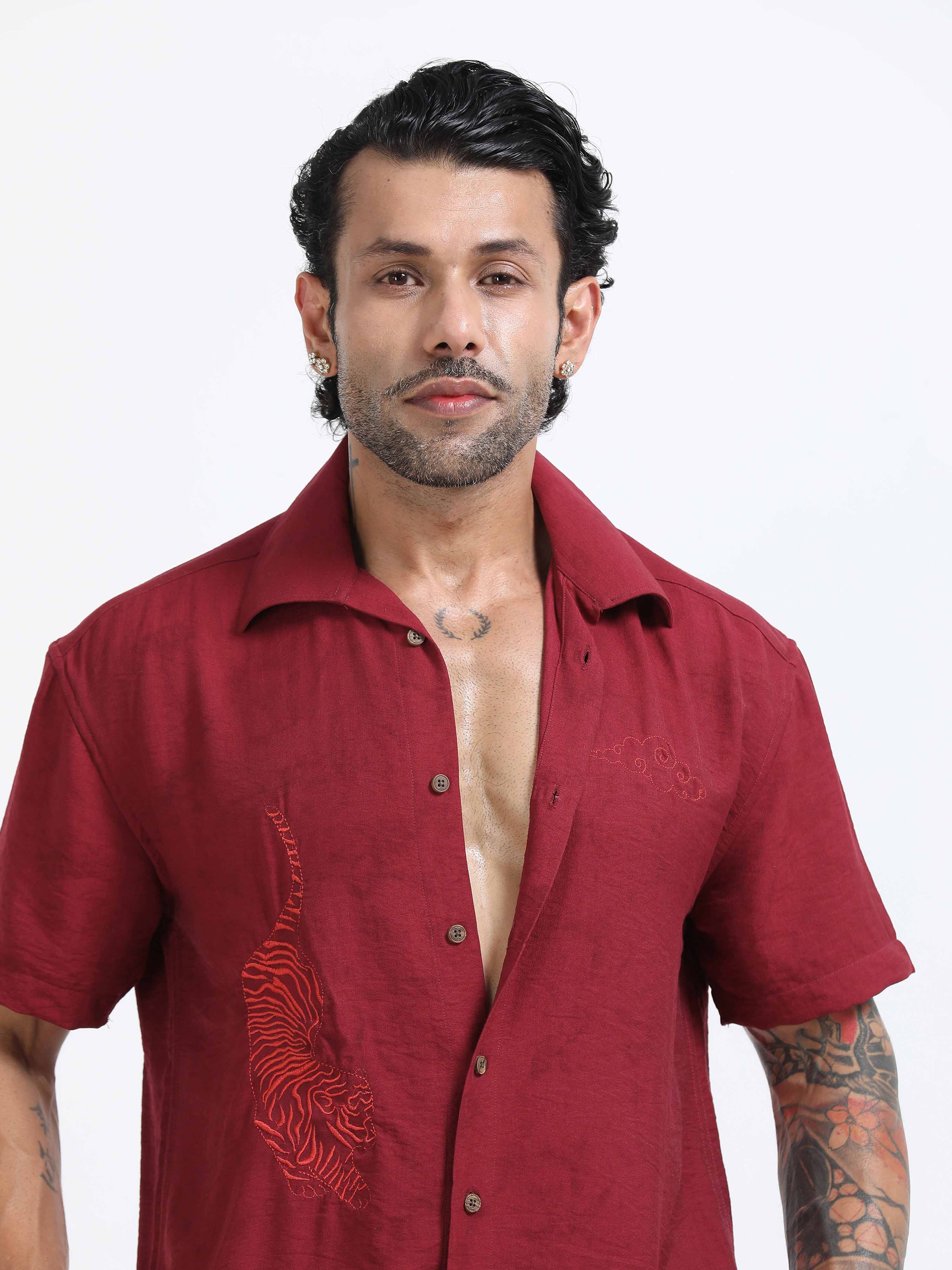 Tiger Embroidered Shirt In Red for men