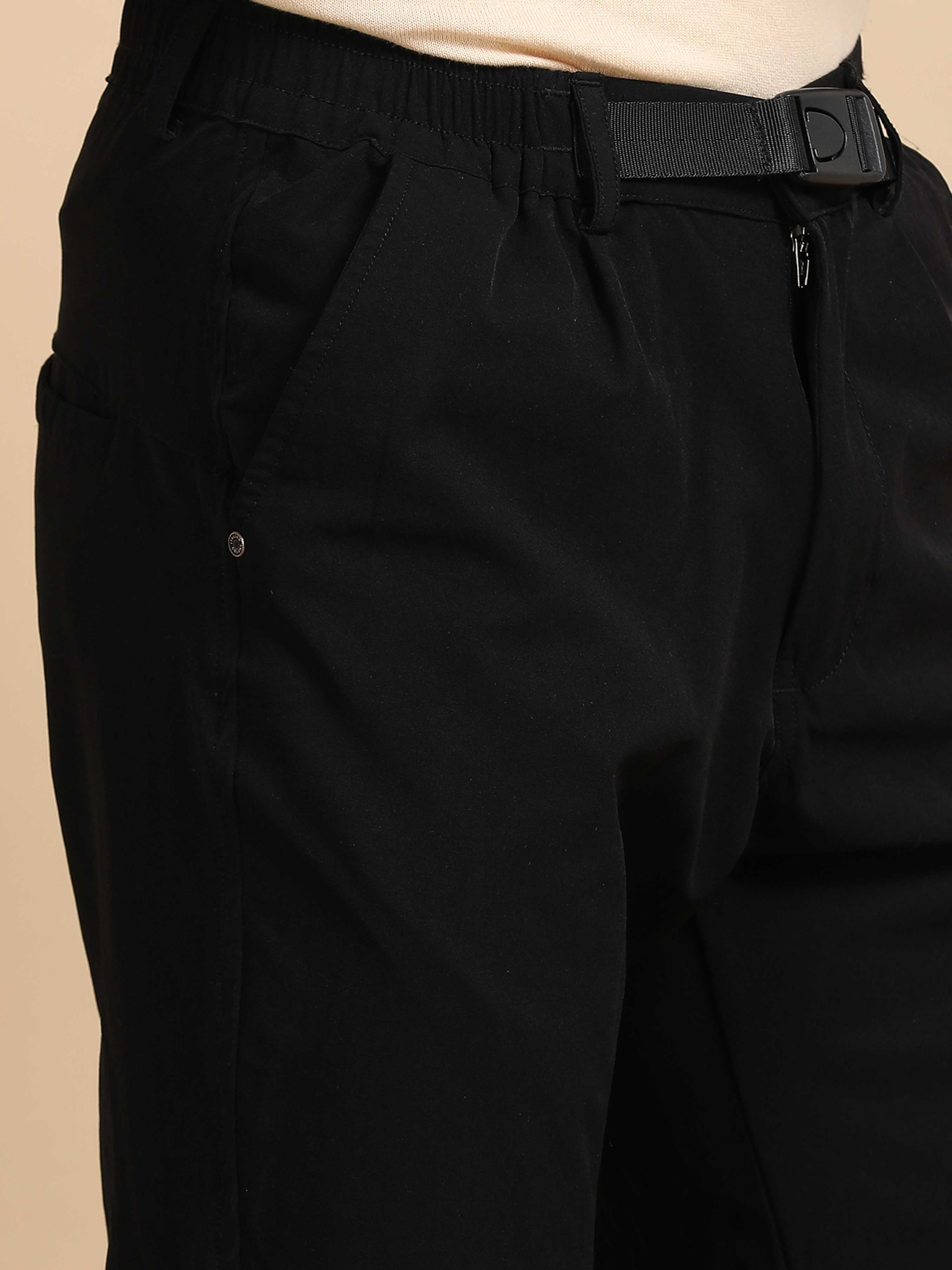 ModernFlex Jogger In Black