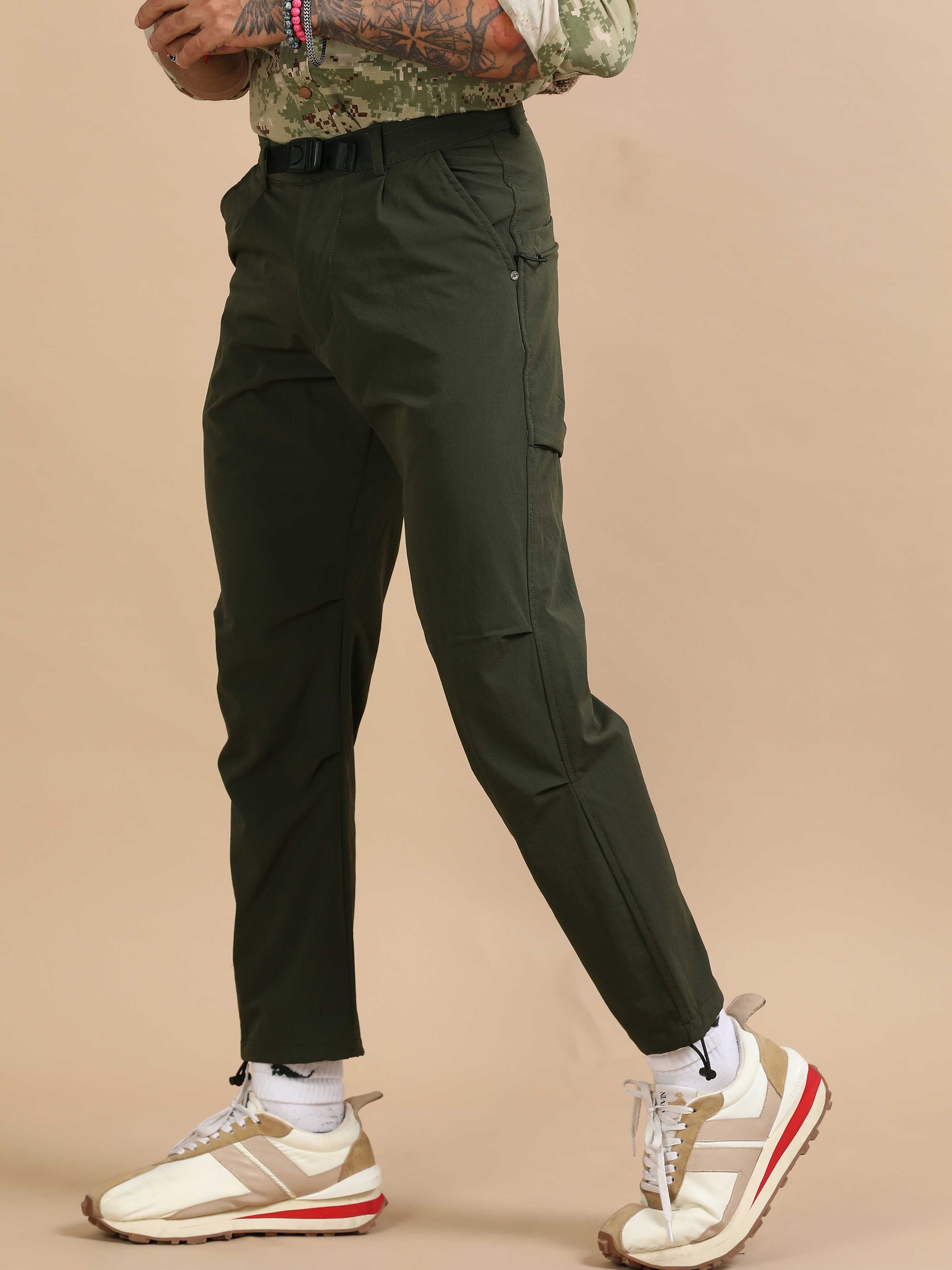 ModernFlex Jogger In Olive