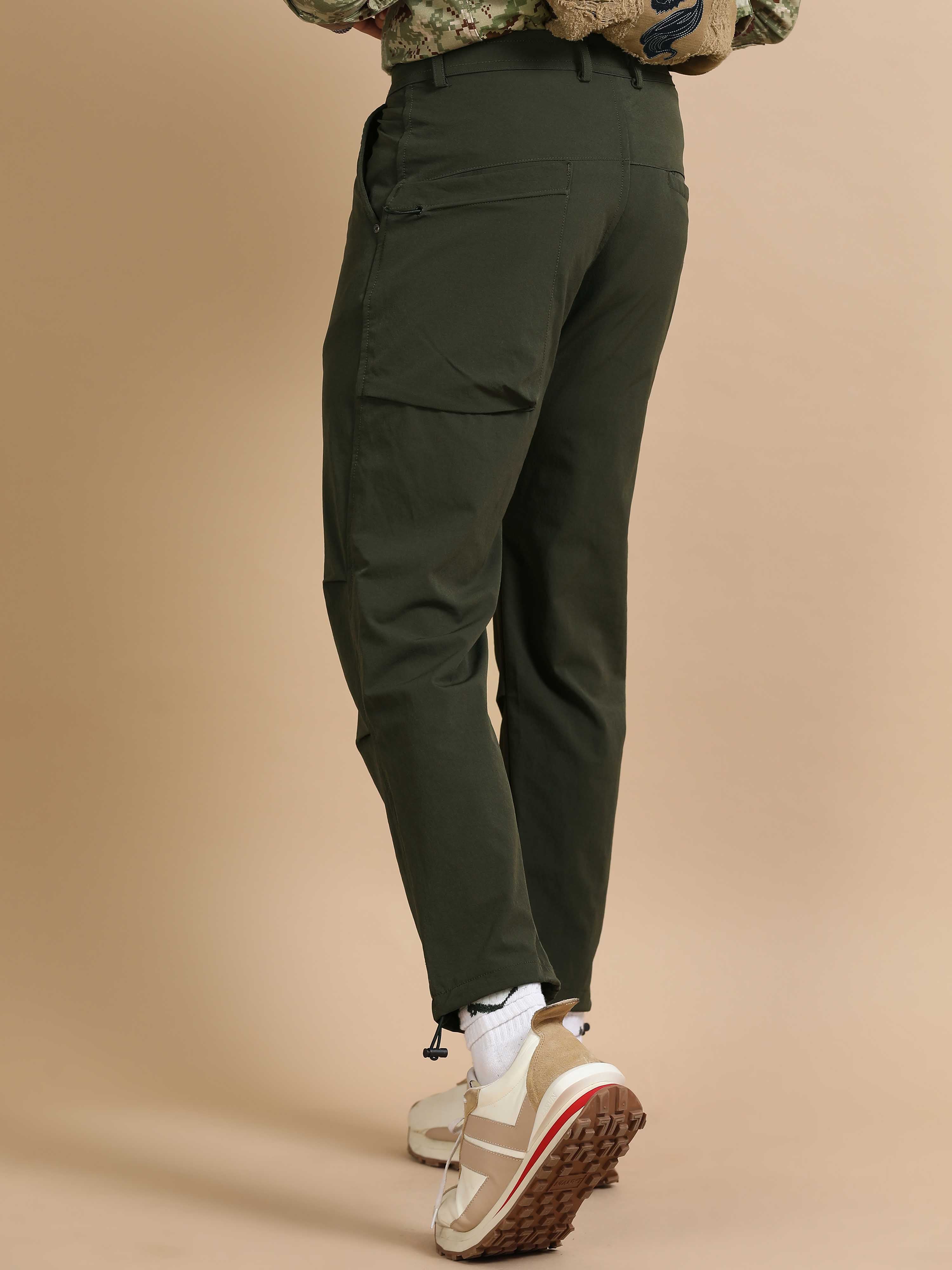 ModernFlex Jogger In Olive