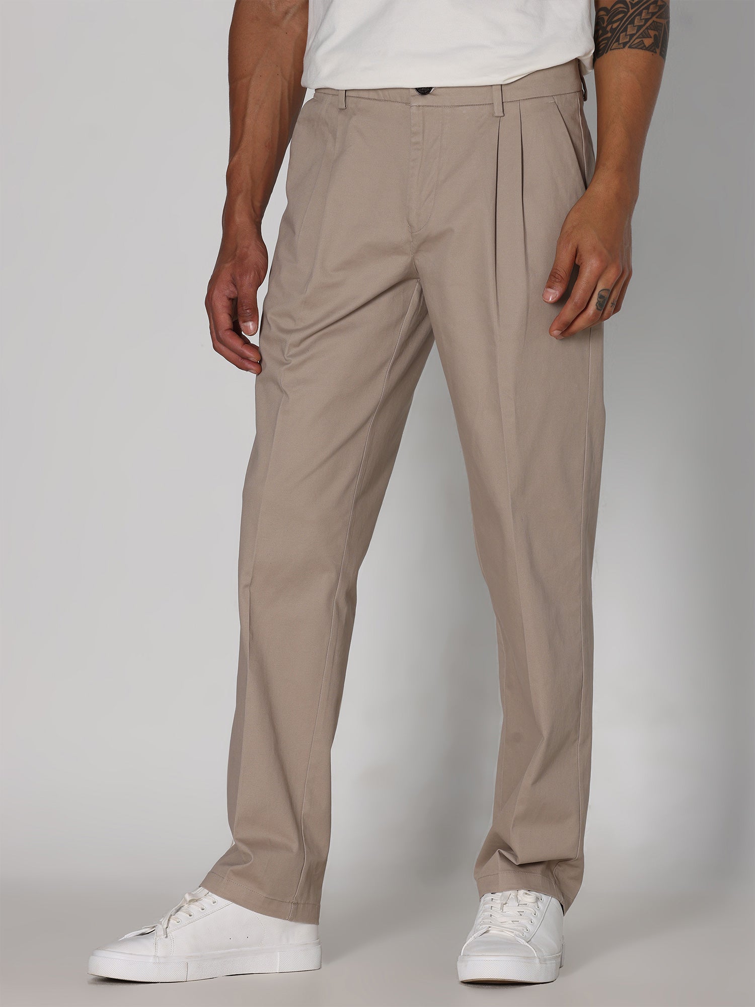 VAN HEUSEN SPORT Tapered Men Khaki Trousers - Buy VAN HEUSEN SPORT Tapered  Men Khaki Trousers Online at Best Prices in India | Flipkart.com