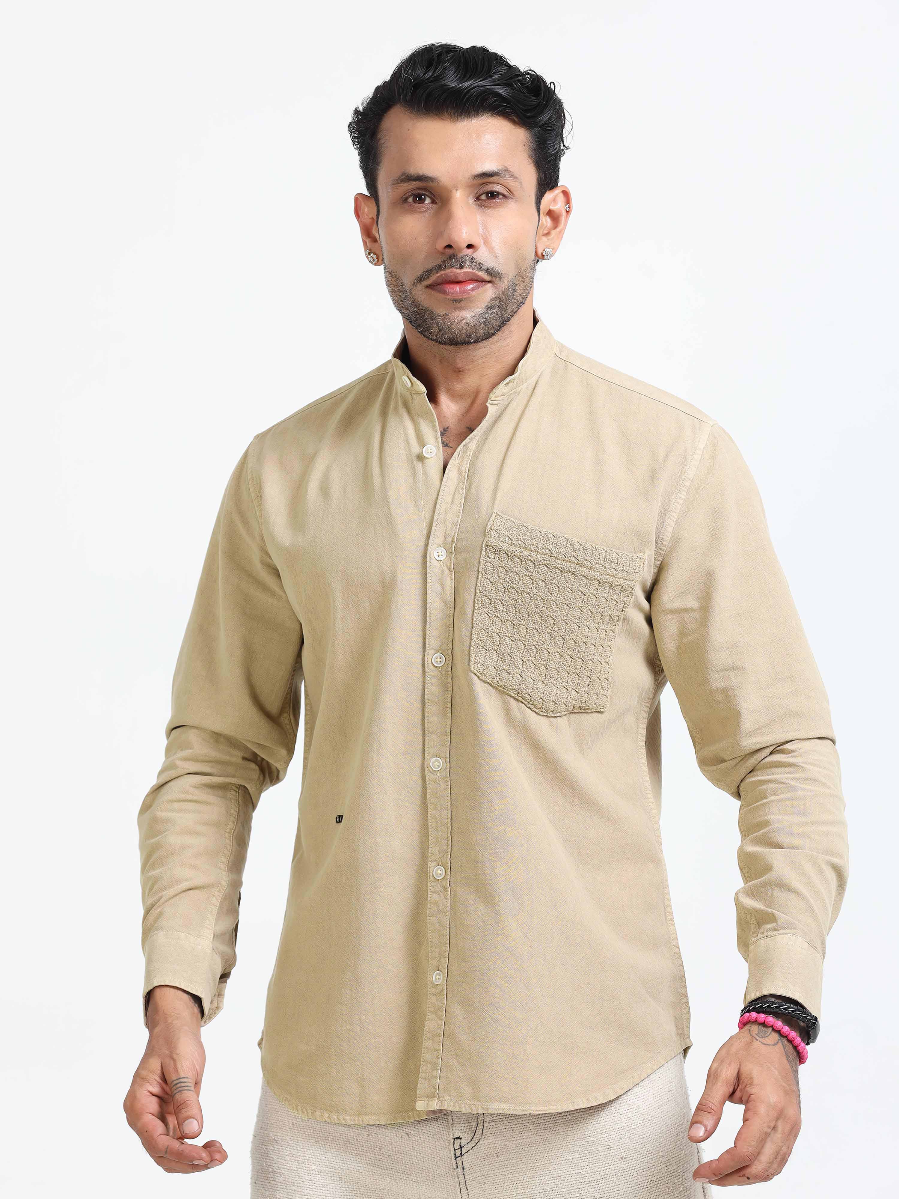 Elevated Essentials Comfort Shirt In Cream